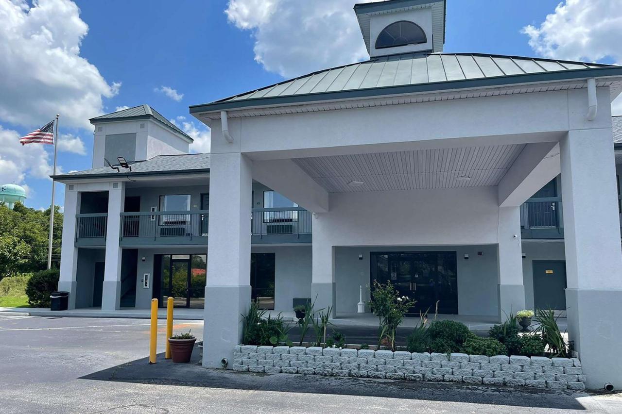 Econo Lodge Elberton Exterior photo